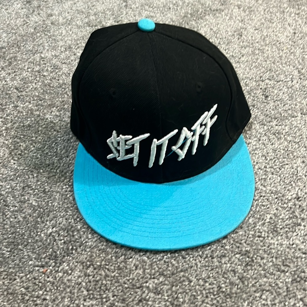 Set it off snapback hat